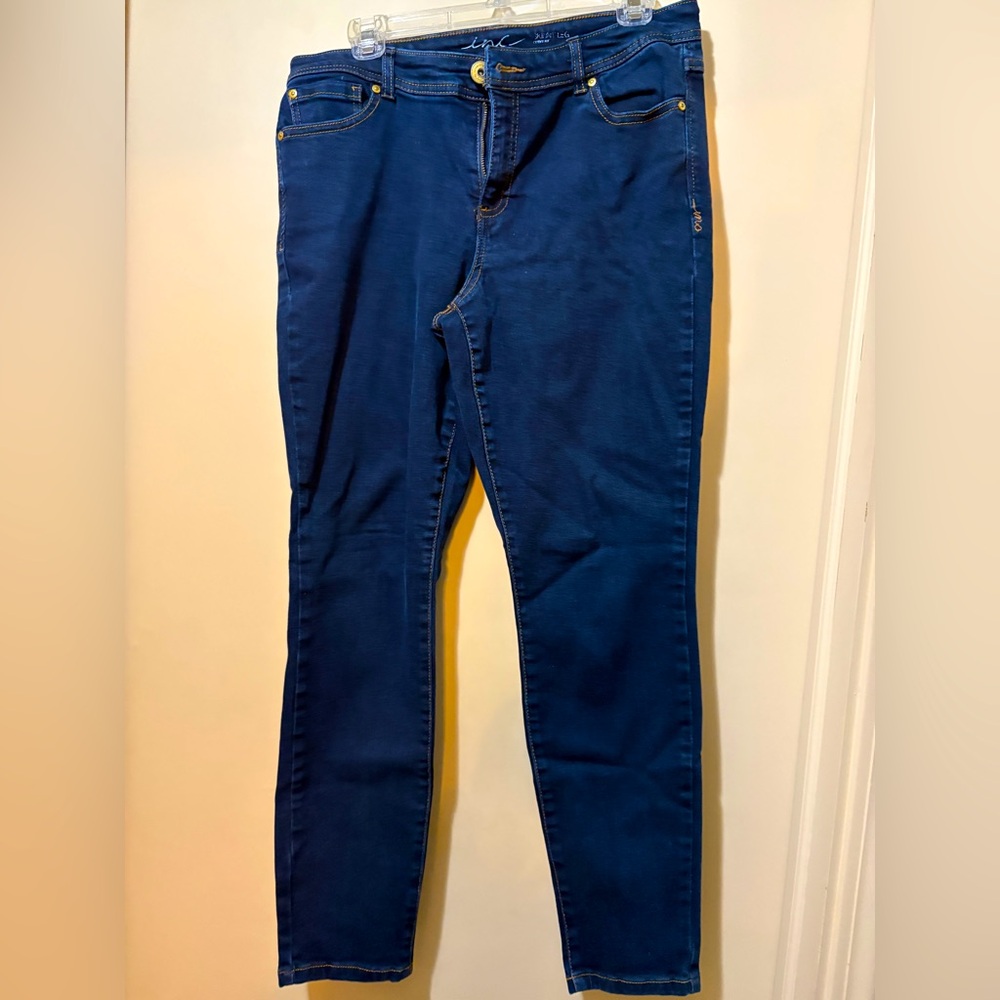 INC women’s jeans size 8S